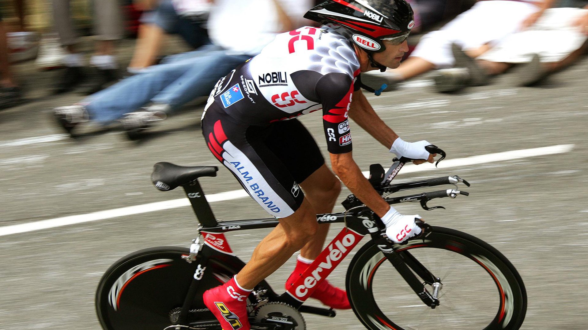 红土上的逆袭，蒙特卡洛大师赛如何力克澳网，见证蒂姆的高光时刻